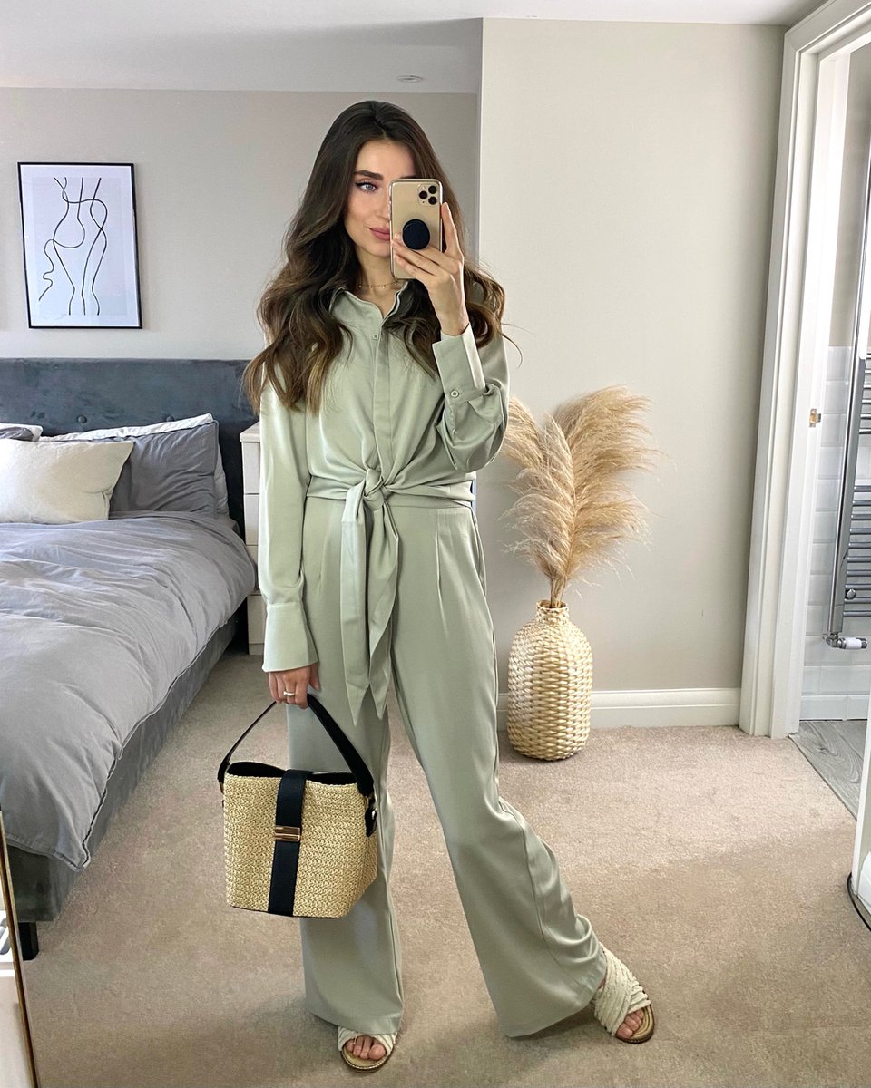 thenuevoedit's tweet photo. Spring has officially arrived! Theres no better colour to compliment the season than sage, and our Sage Satin Co-ord as seen here on the absolutely stunning @forgoodnesskate is the perfect outfit for our upcoming social life! https://t.co/rpx0kVL1NO