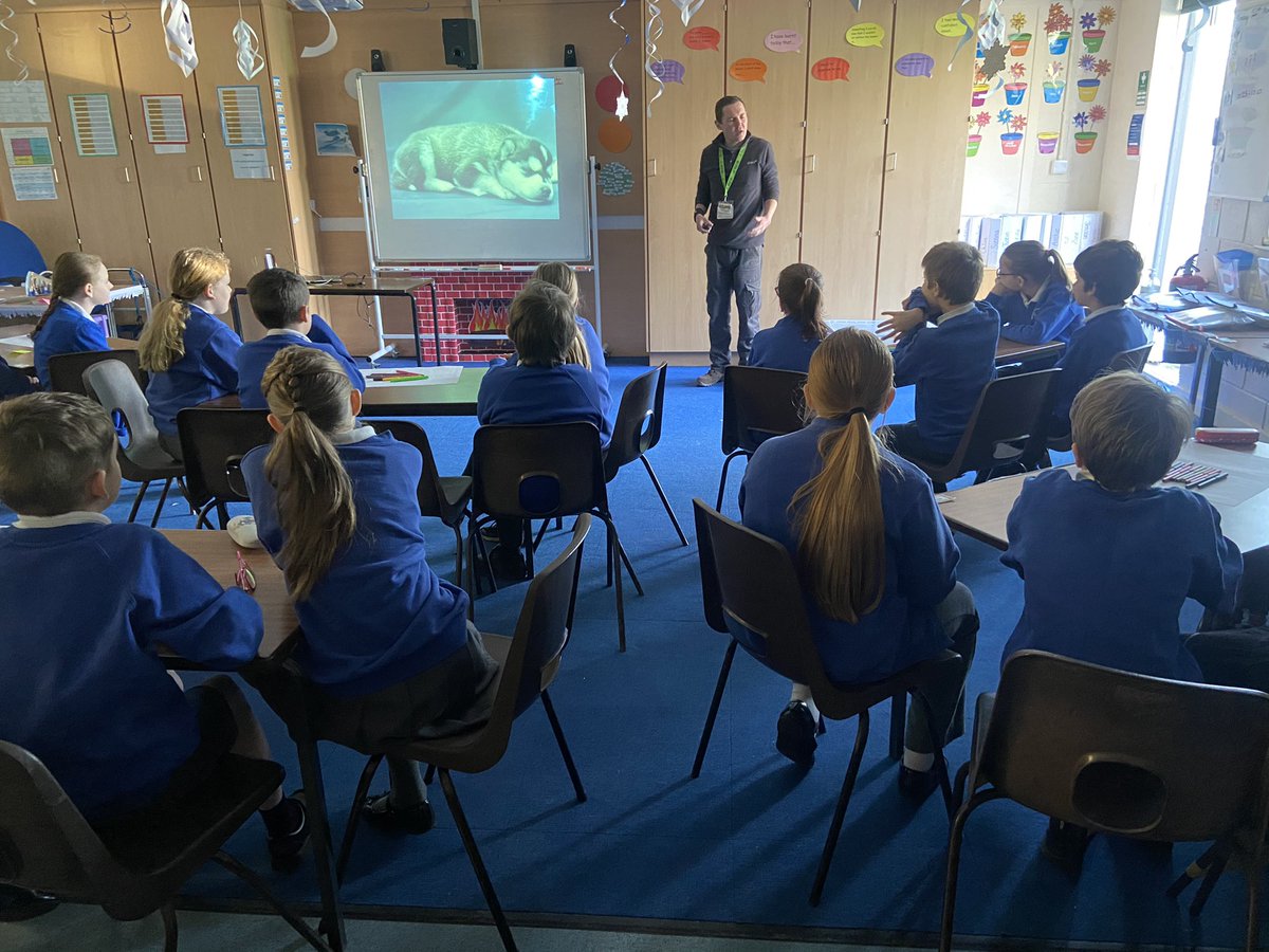 MissCampling's tweet photo. Year 5 are excited about our Polar Explorers morning. @SpilsbyPrimary @InfinityAcad @Cornerstonesedu #Frozenkingdoms https://t.co/1spSFWzRSg