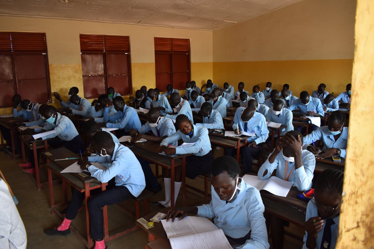 akolyam91fm's tweet photo. Approximately 1987 Candidates begin their South Sudan Certificate Examinations in Northern Bhar el Ghazal state on Monday this week. according to the Minister of Education in NBGs – Valentino Achak Deng. #SSOT #Aweil https://t.co/5U1IJStUSf