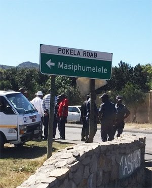 GugulethuBranch's tweet photo. 🚨 Next Regional Event 
📆 Saturday March 27, 2021 
ℹ️ #FishHoekBranch 2k21 Relaunch 
🎪 TBA
⏲ 13H00
🚐 TBA 🔄
📞 TBA
🚏 Gugulethu 7 Memorial: TBC
🧴🧼 All #Covid19 Protocols Observed 
☠ #OnceAlways 🧡🖤❤⭐ 
📱 #GugulethuBranch #WCRegion. https://t.co/Ek1afOZKaS