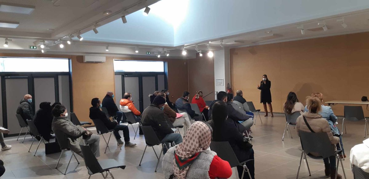 #TOM avec @pole_emploi : 📢 en cours : réunion de #recrutement pour société @UNIVERT à <a href="/SaintGillescity/">Saint-Gilles en Camargue</a>. 33 candidat(e)s présent(e)s pour une présentation des postes suivie d'entretiens individuels, en vue de la préparation de la saison agricole 2021
#agriculture #Emploi