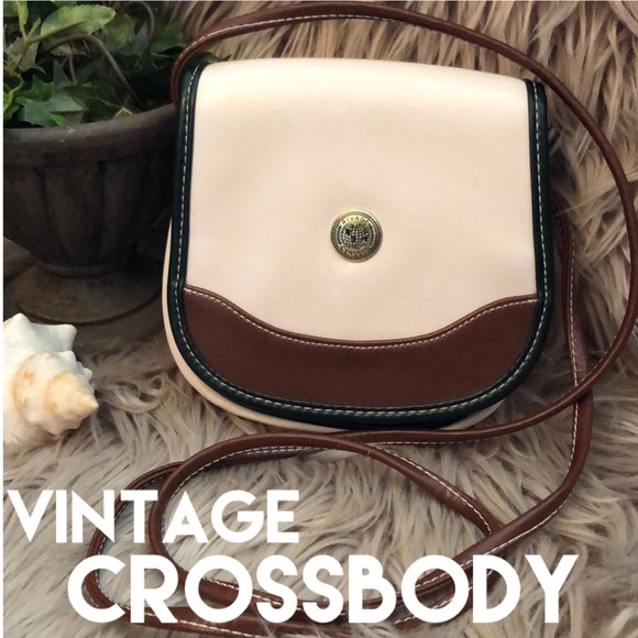 missdulcie09's tweet photo. So good I had to share! Check out all the items I'm loving on @Poshmarkapp #poshmark #fashion #style #shopmycloset #comfortview #vintage: https://t.co/6wb8U2jgj8 https://t.co/bFlTJZyN4b