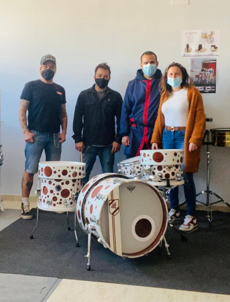 💣💣💣💣💣💣💣💣💣💣💣💣💣💣 de visita en la fábrica de las maravillosas baterías SANTA FE ❤️❤️❤️❤️❤️❤️❤️❤️❤️❤️❤️❤️❤️❤️ que estarán tramando ?
<a href="/LACENTRALDC/">La Central De Comunicación (Oficial)*****</a> 
#contraelcovid19cikuta #maleficapunk #doncikutacorre #Punk #diosapunk #malefica #punkrockmusic