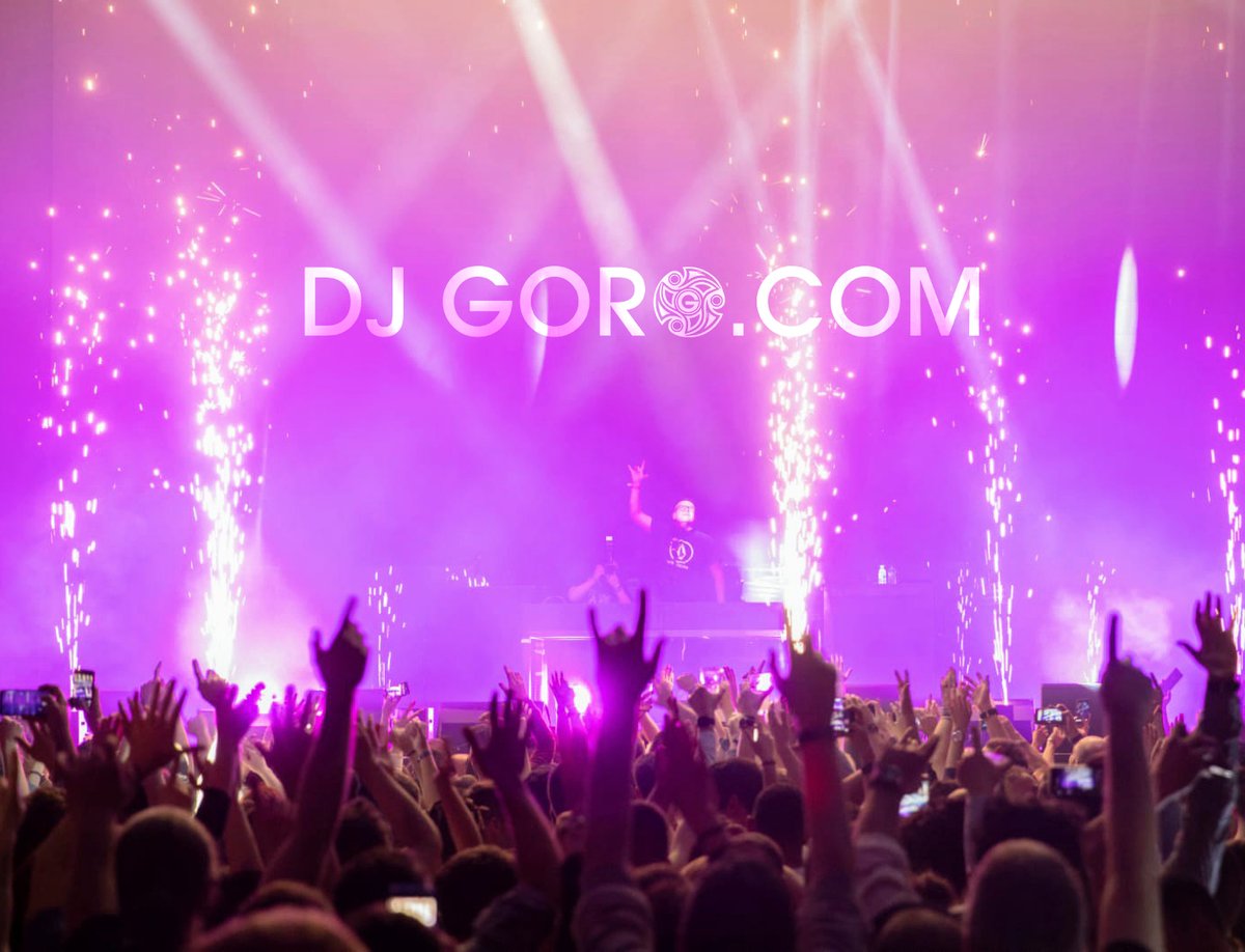 Vaaamossss familia, que ya casi estamos ! Brindemos por que esta sea nuestra última primavera con restricciones 🥂
djgoro.com

#djgoro #sonikodb #dj #dance #clubbing #lovethe90s #lovethetuentis #musica #hardstyle #progressive #makina #remember #eurodance #italodance