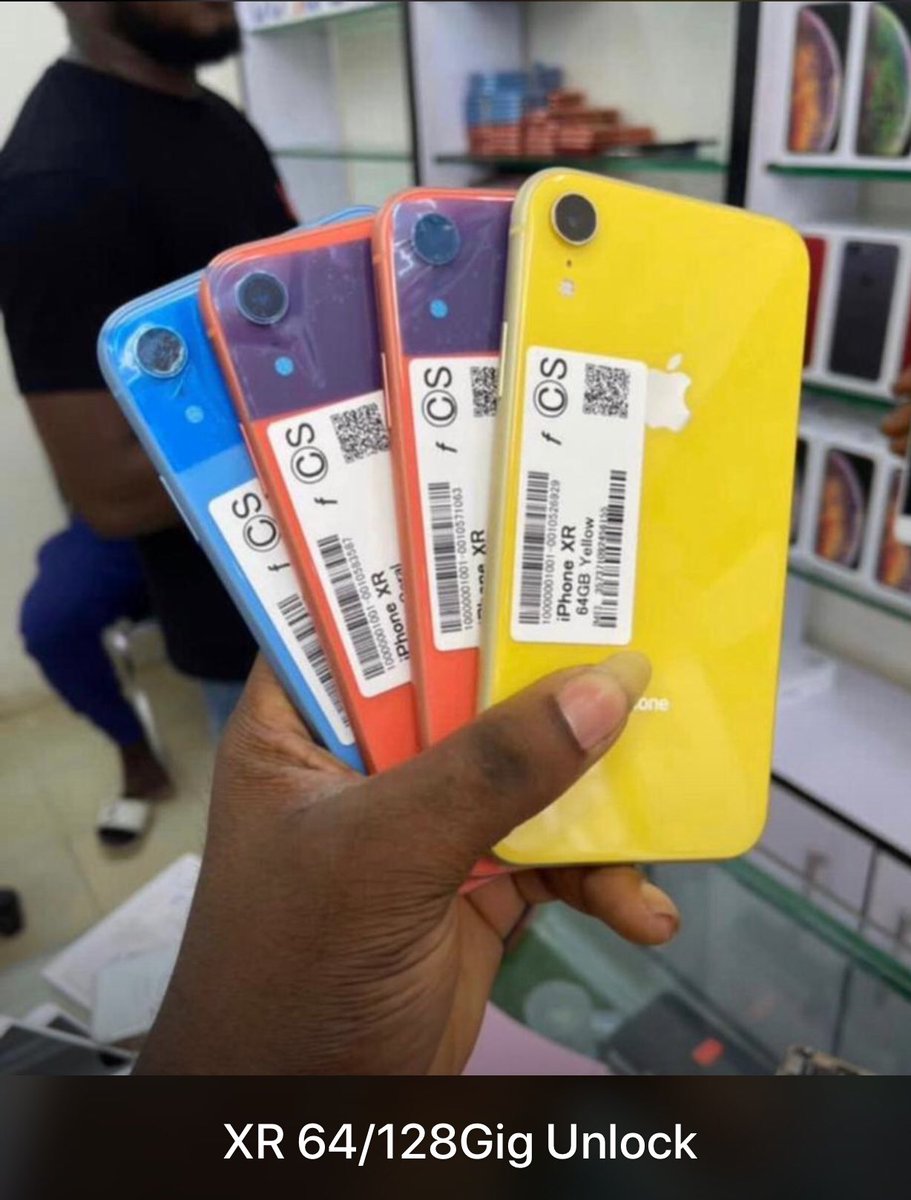 TrinityKBL's tweet photo. Dm Me for your iPhones and AirPods pro ... @ affordable prices. Contact me on +233555552614 -WhatsApp Trinity #BDROCJ https://t.co/0THBBjBA3R