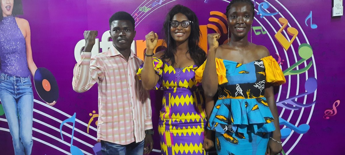 talkwithtee1's tweet photo. https://t.co/59ybNcNCAj
#talkwithtee
Topic-"WOMEN &amp; GIRLS EMPOWERMENT FOR SOCIETAL DEVELOPMENT."Guests -Ibrahim T. Kamara, Founder of GST Platform and Amb Nancy Sannoh CEO of GST Platform.Don't forget to follow me on FB @talkwithtee1 &amp;subscribe to my YouTube channel Talk With Tee https://t.co/2er89rZ3bx