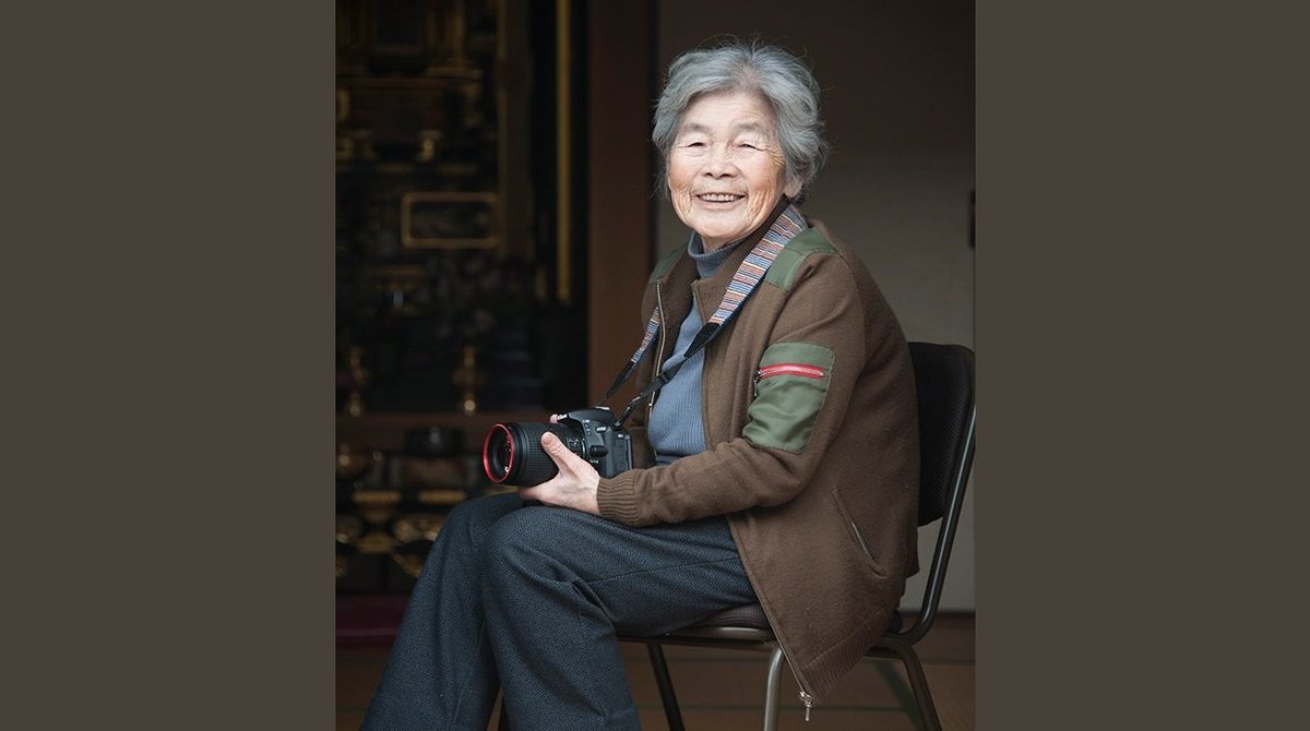 📸👵 Nishimoto Kimiko tenía 72 años cuando se interesó por la #fotografía.

😮 A los 92, sus hilarantes selfies han cautivado +230.000 seguidores de Instagram. Conócela en #HighlightingJapan 👉 lnky.jp/qNtuz1z #Japónenelmundo