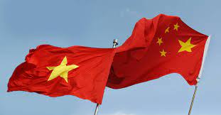 51/We must make sure the history is understood correctly (no hiding or gloss over details for the sake of “unity”), however, at the same time, we should promote unity between Chinese and Vietnamese, albeit our differences.