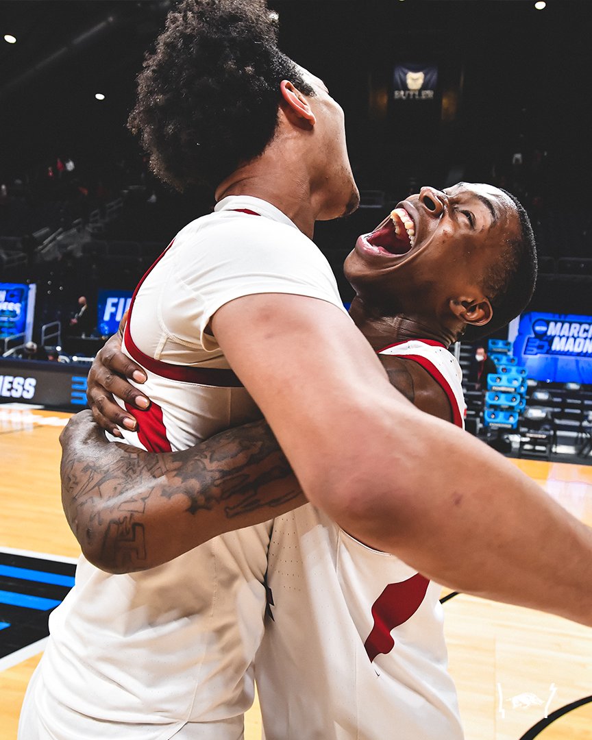 RazorbackMBB's tweet photo. An Arkansas kid. https://t.co/uJQ1lphvSG