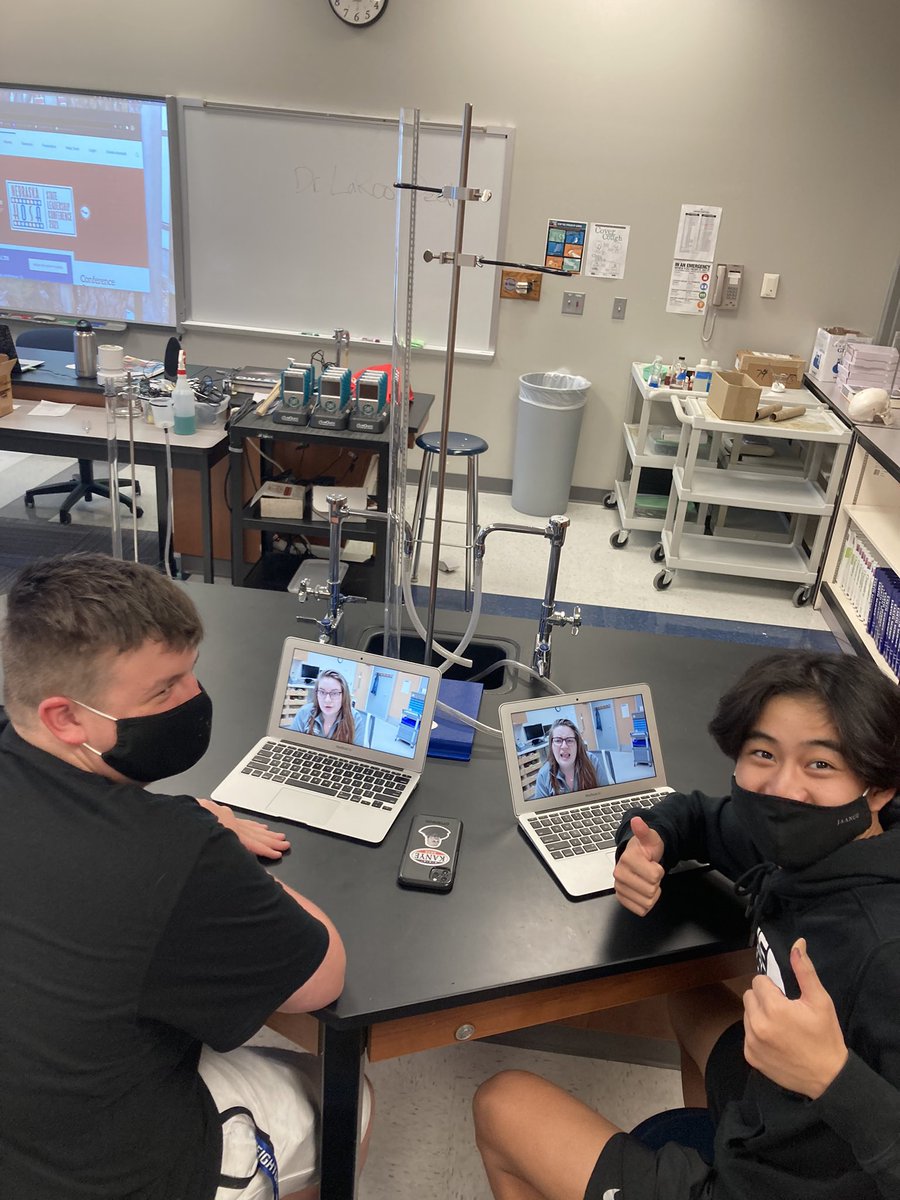 TitanDiehl's tweet photo. State HOSA (Virtual Edition)! @PLSHSTitans
Already a 1st place by Sydney B. in Medical Reading and Analysis!
In the pic, a couple students learning about pharmacy careers. #nehosa https://t.co/lhe9hXZAKp