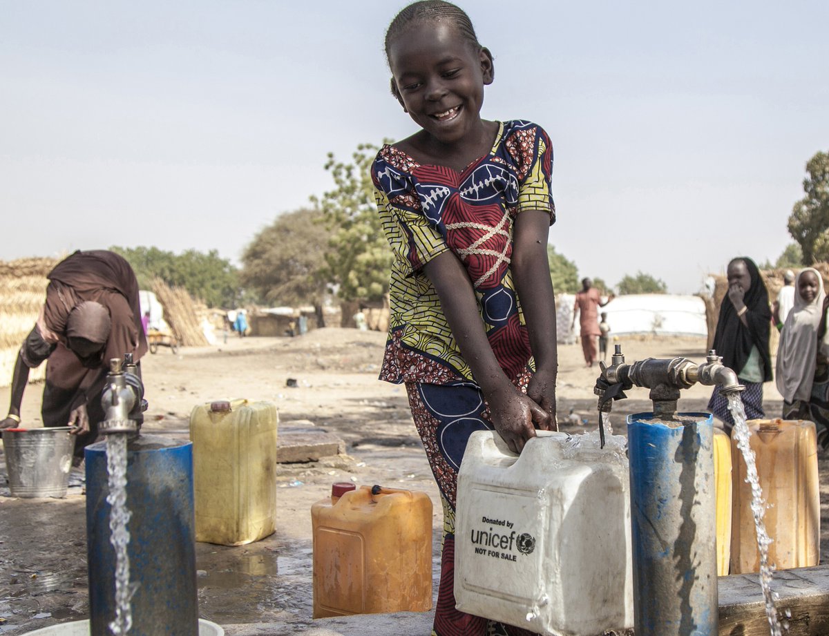 UNICEF_Nigeria's tweet photo. Around the world, water is recognized as a right and acknowledged as an essential part of life.

When that right is denied, the consequences can be tragic, especially for children.

#ForEveryChild, safe water! 

#WorldWaterDay https://t.co/gDzKNlHR3E