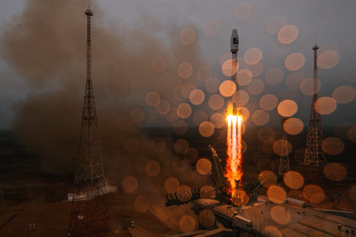 HiberGlobal's tweet photo. The Soyuz rocket has left the planet. And it took Hiber Three, our most recent satellite, with it. Developed by our engineers. And assembled in our offices. Hiber Three is just the next step forward for our in-house tech development. 💪

#Soyuz https://t.co/p5HYm7JFXW