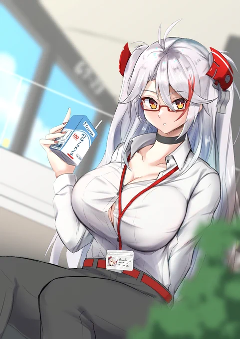休憩中のOLオイゲン❤️ 