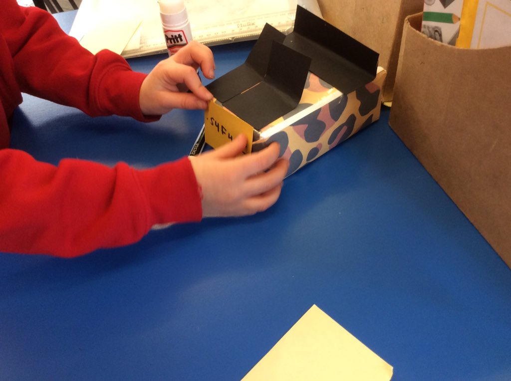 EastwayPrimary's tweet photo. Design and Technology in action in Year 2. Last week we designed our own safari jeeps and this afternoon we have been busy making them 🐆🐘🦒🦓🦏 https://t.co/b6PW90nSlj