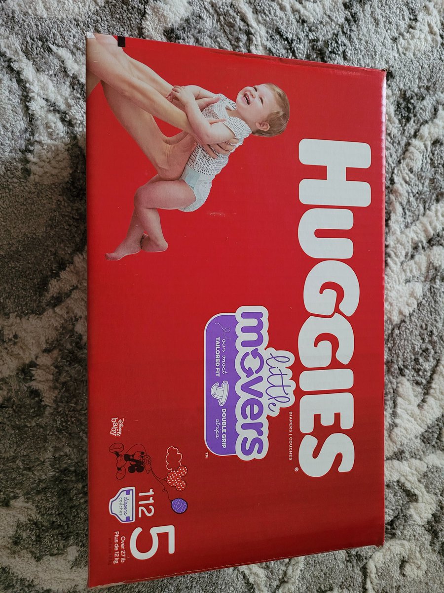 jjfumah's tweet photo. @Instacart the price of this box of diapers at Real Canadian Superstore is 27.94. I know you guys increase the prices of products by a few dollars which is fine. But how do you go from $27.94 to $37.05? A difference of $9.11. Unbelievable!What a rip off! https://t.co/DLWtcPNKGG