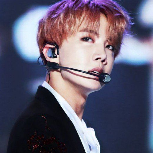 tetevcls's tweet photo. bts sharp jawlines to end all haters-thread~ https://t.co/AyqK8p0WBJ