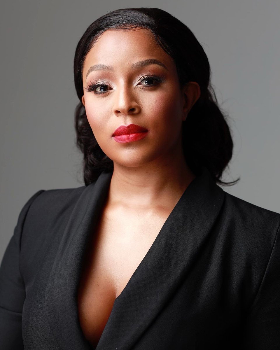 JessicaNkosi's tweet photo. Happy Monday ❤️
Have a powerful week my loves 😘 https://t.co/1TKybbpeAJ