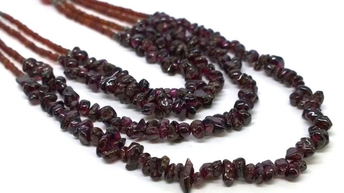 FREE SHIPPING sales on my #etsy shop: Vintage 4 Strand Genuine Garnet and Carnelian Beaded Necklace 24' Stunning! etsy.me/3lHD7RA #red #wedding #chipnugget #garnet #hingedclip #carneliannecklace #4strandnecklace #garnetbeads #carnelianbeads