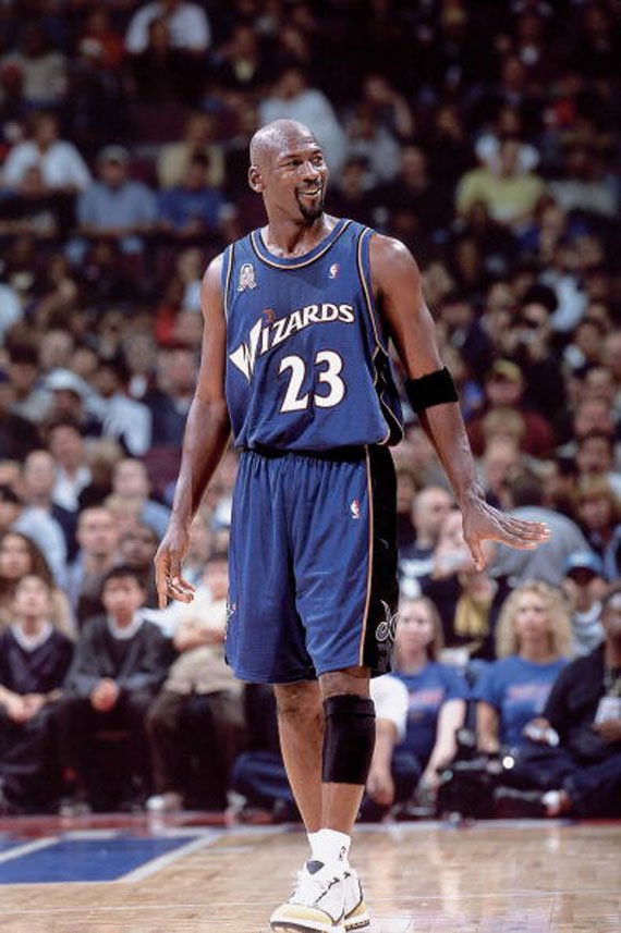 JustFlip's tweet photo. #mjmondays #justflip https://t.co/I2tKthmlTY