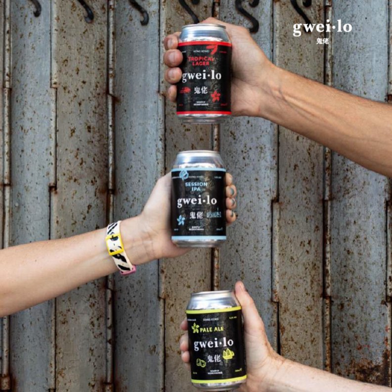 Moorhousesbrew's tweet photo. FRIENDS OF MOORHOUSE’S x @gweilobeeruk mixed case now available on our webshop.

15 beer bundle featuring 6 cans from our friends at Gweilo, craft beer hailing from Hong Kong, brewed in the UK. 

Shop now -https://t.co/m74uphmwGB https://t.co/pd1Rv9Umfp