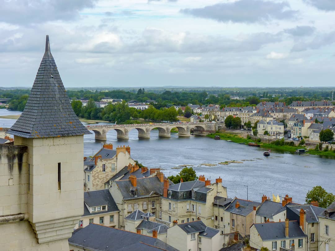 Loire Valley Wines (@loirevalleywine) on Twitter photo Dropping some monday inspiration with a panorama over the city of Saumur! Have you visited?
🏰
📸 : <a href="/fannyb86200/">Fanny.B 86200</a> Dropping some monday inspiration with a panorama over the city of Saumur! Have you visited?
🏰
📸 : <a href="/fannyb86200/">Fanny.B 86200</a>