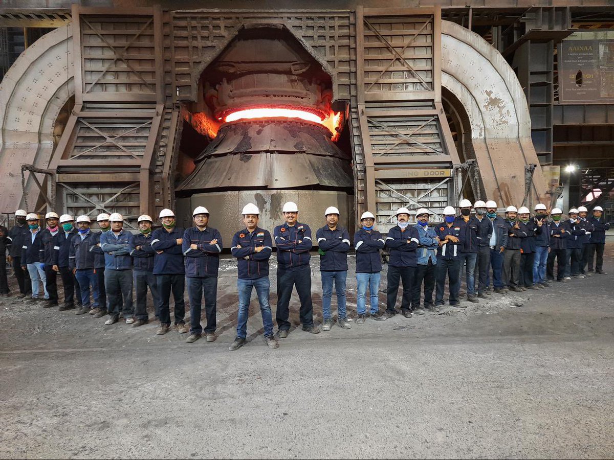 JindalSteel_In's tweet photo. Celebrating highest ever steel production of 16,020 MT (66 heats) in a single day at JSPL Angul with 44 heats from single Convertor. https://t.co/e2bxMMQ7A4