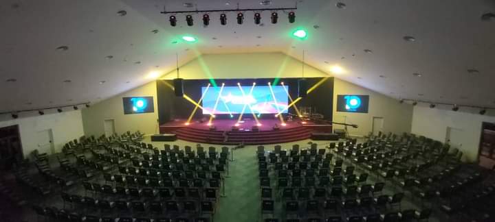 Psalm_one's tweet photo. We're responsible for the lighting &amp; screen installation of the newly built Assemblies of God, Cedar Mountain Chapel, located at Shiashie.

Contact 2S22 Stage &amp; Lighting: 0208221613 or @fkoby2002. https://t.co/lIjLEci113