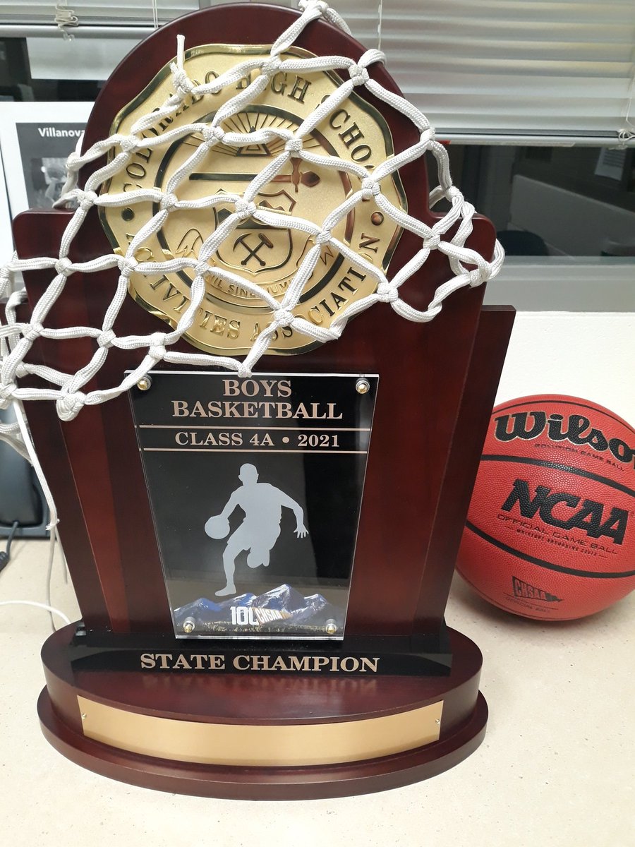 meadbball's tweet photo. There it is! Thank you to everyone that reached out! Thank you to everyone who supported this group all the way through! Total team effort. Proud of these guys!! #MeadBasketball #WeAreMead https://t.co/PS5ocBKleD