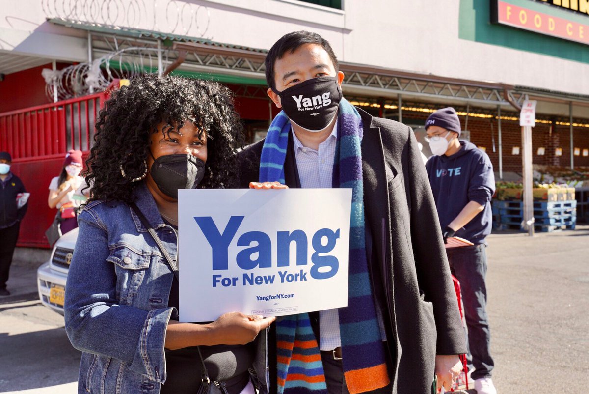 AndrewYang's tweet photo. Thank you to everyone who helped us gather signatures these past days - we reached thousands of voters and gave people a reason to be excited about the future. You all are the best and we are on our way!!! https://t.co/MdOe3x9DHL