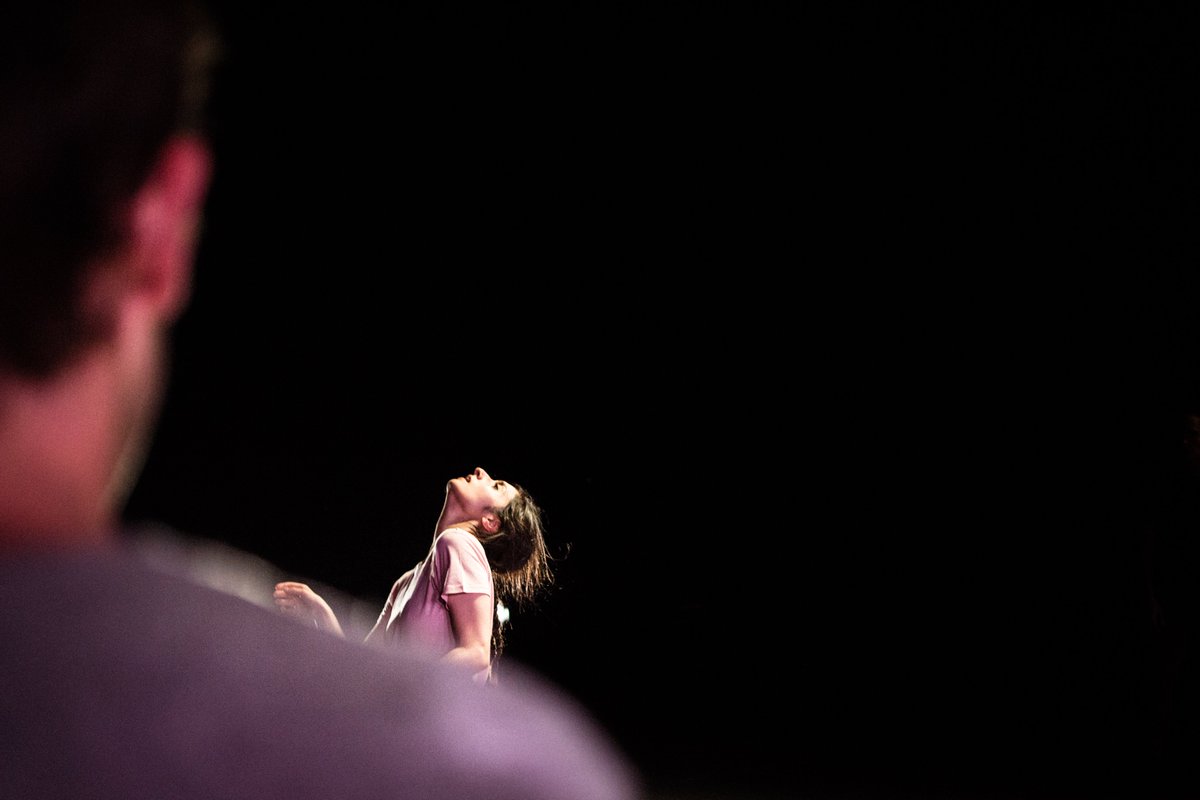 MuseoDeAmerica's tweet photo. ¿Te apetece disfrutar de un espectáculo de #danza? ¿Te apetece venir al #museo? Pues te ofrecemos las dos cosas 👏👏🤩

Un poco de nadie - Cía. Carmen Fumero

📆 Domingo 28 de marzo
⏰ Dos pases: 12:00  y 13:30 hs.

+ info 👉 https://t.co/38gC9Pk9Ko

#MuseoAmérica #CulturaSegura https://t.co/x6ChgxQlaw