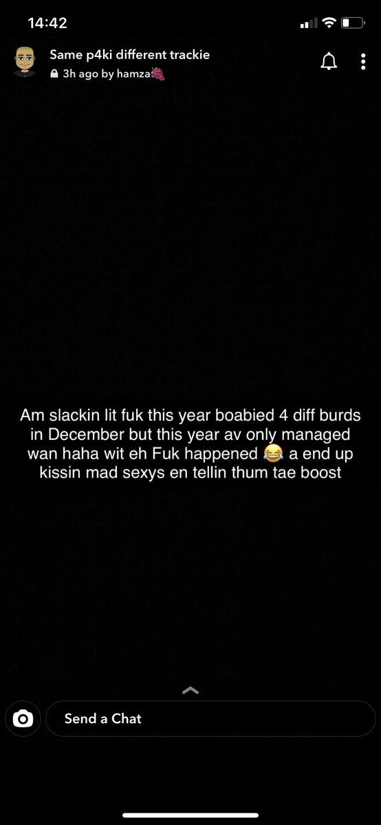 KellyWilson_xx's tweet photo. This cunt I have on Snapchat is absolutely fucking priceless a thread : https://t.co/lqUdSm3ob6