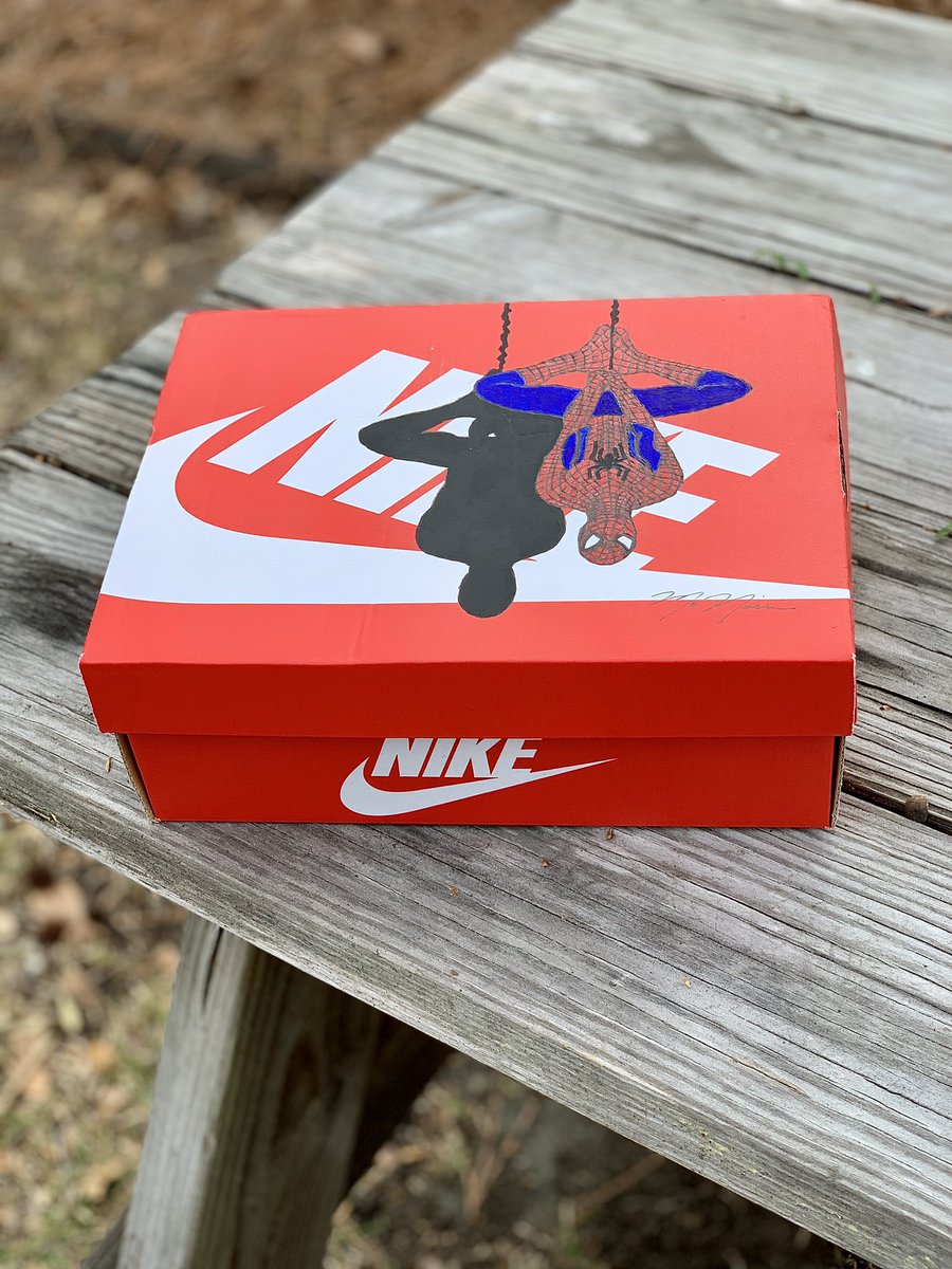 MoNoise_'s tweet photo. Spider-Max 90 🕷
•
Designed these custom @spiderman Air Max 90’s for my godson’s 5th Birthday. Even added something special on the box for him.
•
#monoise #customsneakers #nike #airmax #spiderman #marvel #paint https://t.co/WlYGDf96my