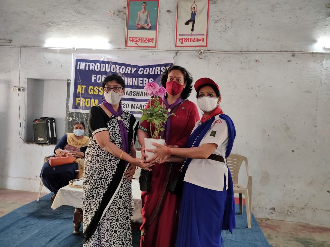 BSGGURUGRAM's tweet photo. 2 days introductory Camp held in Gurugram #BSG @BSGGURUGRAM

@bsgnhq 
@rkkaushik2012 
@Darshana031 
@DrKKKhandelwal
@worldscouting 
@aniljaindr 
@wagggsworld 
@aroopism @ParbatRuby @mlkhattar https://t.co/bnu2ADsA7m
