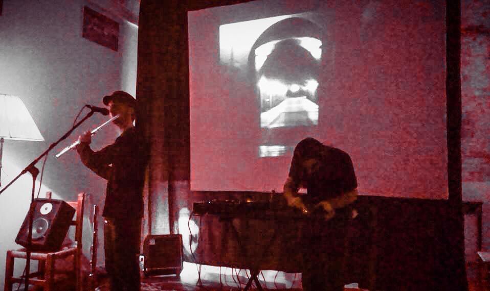 RANrgr's tweet image. Enregistrant el primer disc amb @CrO2bcn avui fa 7 anys exactament.