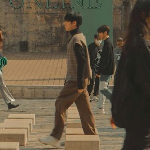 areumsang's tweet photo. lee eunsang on seoul fashion week 2021? 😭 finally eunsang booked n busy ! eunsang model yes ! https://t.co/GpHeUYB31A