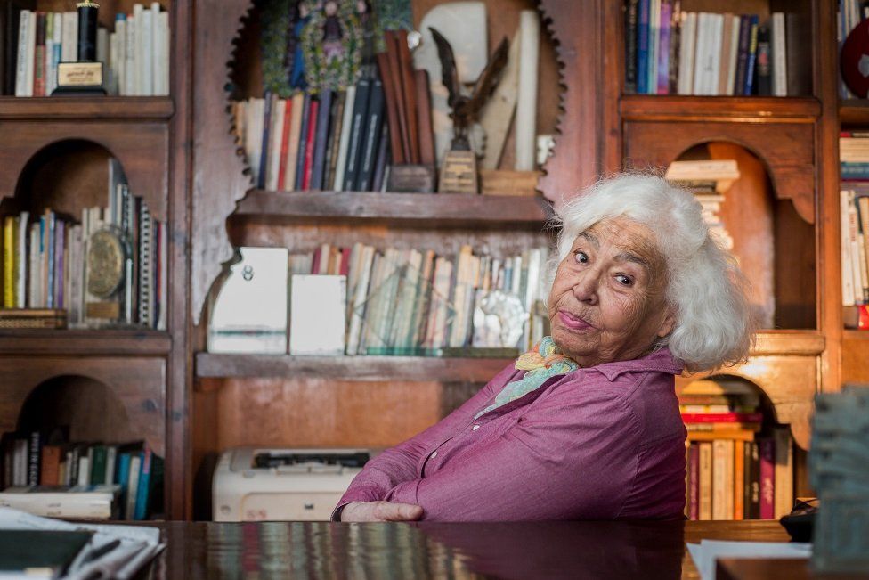 "I am speaking the truth. And the truth is savage and dangerous."
We are sad to hear of the passing of the great Nawal El Saadawi, doctor, writer and inspirational feminist thinker, at the age of 89. 
BBC obituary bit.ly/NawalElSaadawi…