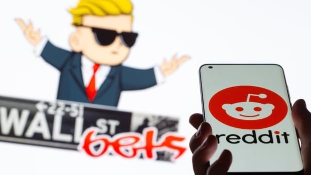 #RetailInvestor participation at Canadian #stockexchange operator <a href="/TMXGroup/">TMX Group</a> Ltd. rose to 45% of total #equities #trading in January, from 35% a year ago, on the back of the <a href="/reddit/">Reddit, Inc.</a> frenzy. Not sure how to reach this new #investor base? Message us!
 buff.ly/2MYslJF