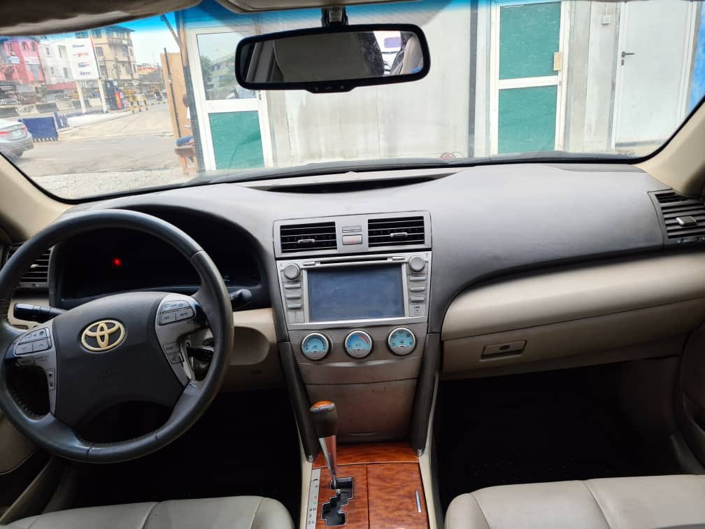 kingcars20's tweet photo. Naija used
Toyota Camry sport
2010 model
2.250m
๐ Lagos
โ๏ธ 07088927769
โ๏ธ 07080103641
Kindly help retweet if you come across this advert
#AdekunleGold #BuhariMustGo Don Jazzy #MondayMotivation #gistlover #NNPCAuditReport
@KingsmenAuto @Naijautotraders @KingMenoIII @wizkidayo https://t.co/iVQdGw1yuZ