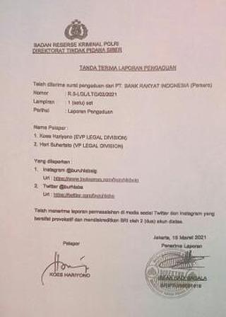buruhlaba's tweet photo. Dilaporkan ke pak polisi. baiklah.
bagaimana pendapat warganet? https://t.co/UP399oamKu