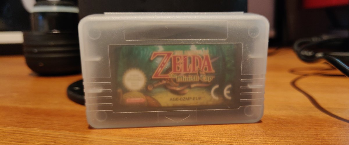  #100Games100DaysDay 61/100: Zelda The Minish Cap ( #GBA, 2004)I first played this a couple of years ago. Definitely one of the best ever handheld Zeldas, and definitely worth playing.A genuine cart is around £20-25 at the moment, still worth it for that price.