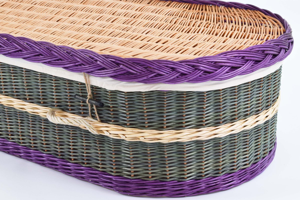 EcoffinsUK's tweet photo. With funerals still greatly restricted, people are looking at other ways to place a stamp of individuality on the ceremony. With very few options to choose from you can still personalise our coffins with colours or pictures of your own for a personal tribute #coffinoptions https://t.co/doU1OWG3kQ