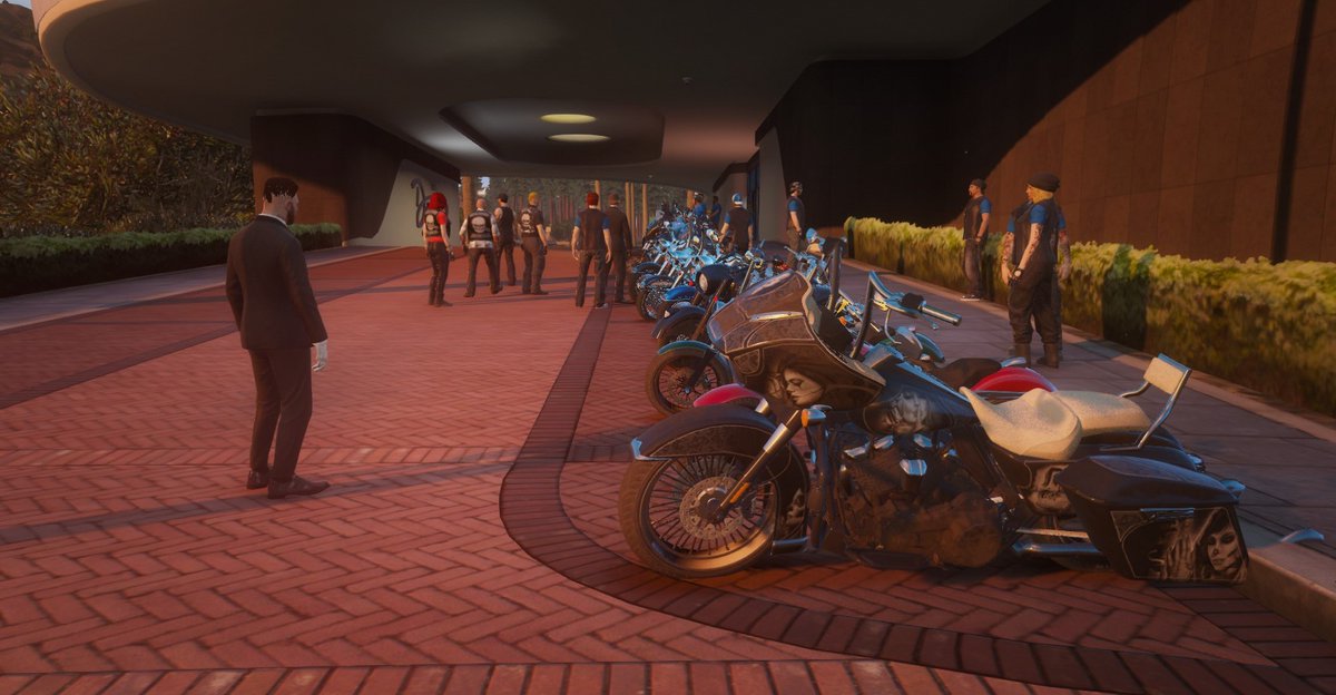 HHellfis's tweet photo. Adventuring to different parts of the world is the best thing about being a Pale Riders member #GTAV #GTARP #FiveM #Outlaw #Motorcycleclub #GTABiker #SupportSmallStreamers #twitchstreamer #JimmyWilson #PRMC #PaleRidersMC #paleontop #ArcadiaRP #InspirationRP #IllusionRP https://t.co/teQgyonBUJ