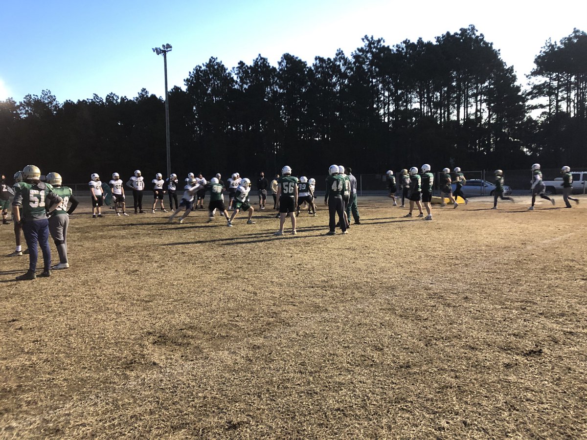 PCoachMetzger's tweet photo. ELITE MONDAY morning for our Patriots. They LOVE the PROCESS. All In FINISH https://t.co/9ZlocA6J4X