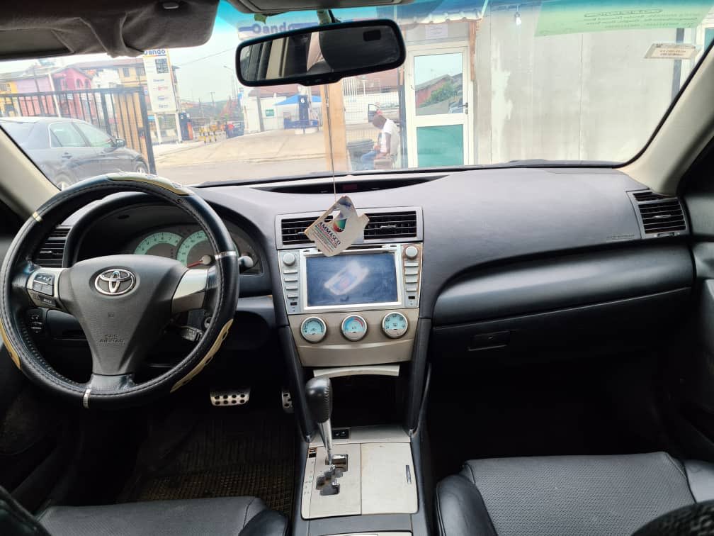 kingcars20's tweet photo. Naija used
Toyota Camry sport
2008 model
2.050m
๐ Lagos
โ๏ธ 07088927769
โ๏ธ 07080103641
Kindly help retweet if you come across this advert
#AdekunleGold #BuhariMustGo Don Jazzy #MondayMotivation #gistlover #NNPCAuditReport
@KingsmenAuto @Naijautotraders @KingMenoIII @wizkidayo https://t.co/yagHLRwTDP