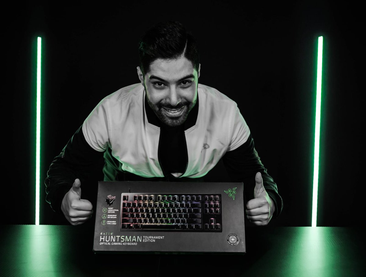 razielero1337's tweet photo. 🟢 RAZER HUNTSMAN GIVEAWAY 🟢

Teilnahmebedingungen:

✅ Folge: @RazerGermany 
✅ Folge: @razielero1337 
✅ Like &amp; Retweet
✅ Kommentier

Viel Glück an alle ✌🏼

Gewinner wird am 27.03.2021 ausgelost

Großes Dankeschön an @rechyyy 💚

#unbezahlteWerbung https://t.co/Al8WyHUIUj