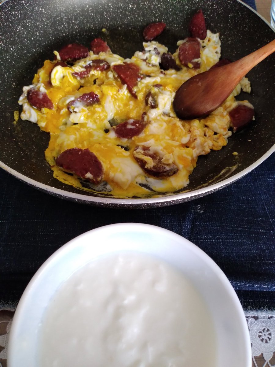 #istanbul #ankara #izmir #izmit #kocaeli #antalya #diyarbakır #antep #bursa da yaşayan Bingöllüler  ve  #Türkiye 

📌 artık @bingolbakkaliye niz var.

📌diğer yöresel ürünlerde mevcut ama özellikle #Bingöl de üretilen katkısız doğal yöresel lezzetleri ön plana bırakıyoruz.