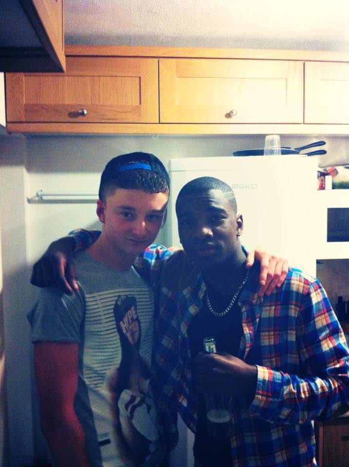 Alandeakin_'s tweet photo. Happybirthday brother @CaylanLyken https://t.co/vKD5ZINqvN