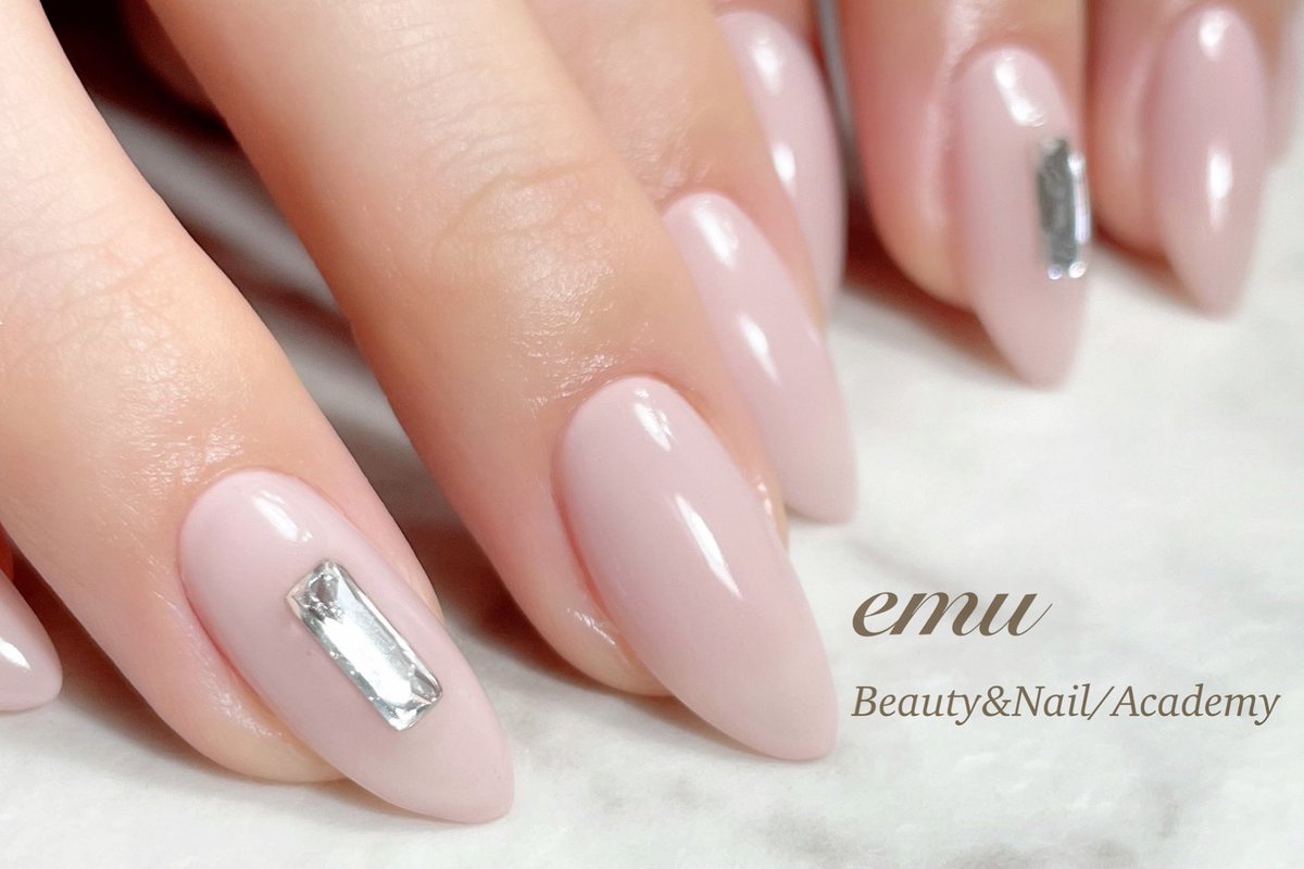 Emu Beauty Nail Academy 一宮市 ネイル ワックス脱毛 リンパ エステ Mai Twitter