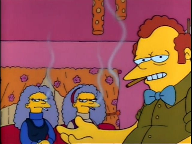 Una bola extra porque me apetece. Clancy Bouvier, azafato, fumador compulsivo, marido de Jacqueline y padre de Patty, Selma y Marge, murió aproximadamente hace seis años a causa de un cáncer de pulmón. En algún momento de la infancia de Marge, le amputaron la pierna derecha.