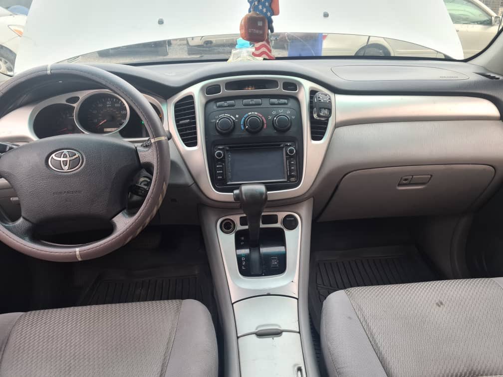 kingcars20's tweet photo. Naija used
Toyota Highlander
2004 model
1.9m
๐Lagos
โ๏ธ07088927769
โ๏ธ07080103641
Kindly help retweet if you come across this advert
#AdekunleGold #BuhariMustGo Don Jazzy #MondayMotivation #gistlover #NNPCAuditReport Apollo
@KingsmenAuto @Naijautotraders @KingMenoIII @wizkidayo https://t.co/vVgcUVYjSx